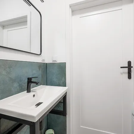 Makuszynskiego 56 By Homeprime