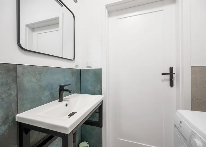 Makuszynskiego 56 By Homeprime